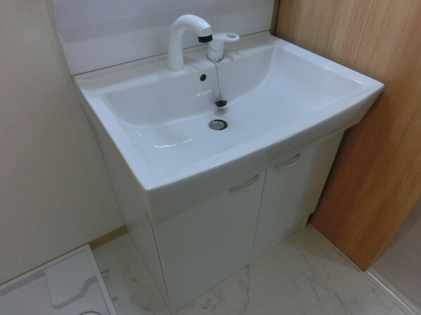 バレンシア三左衛門の物件内観写真